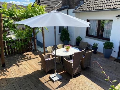 Landgasthaus Jaegerhof Bueren  Екстер'єр фото