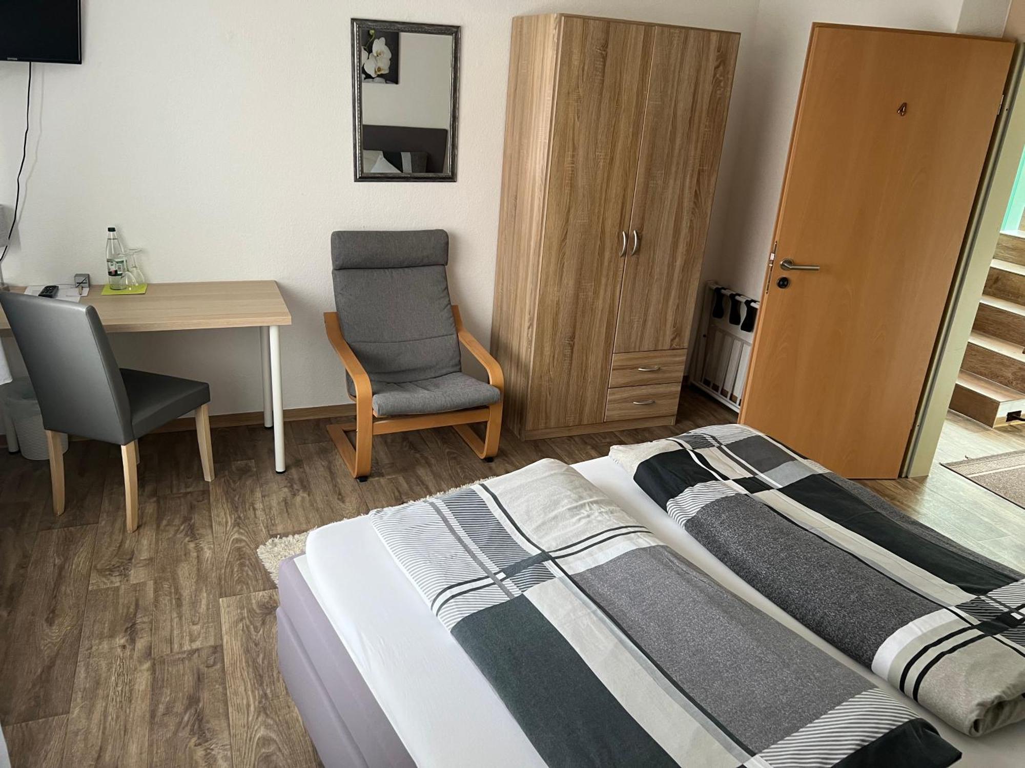 Landgasthaus Jaegerhof Bueren  Екстер'єр фото